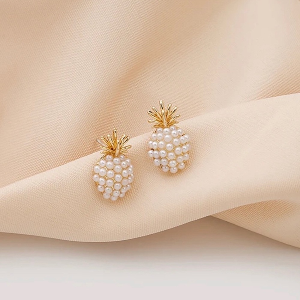 Cute Pineapple Fruit Mini Stud Earring
